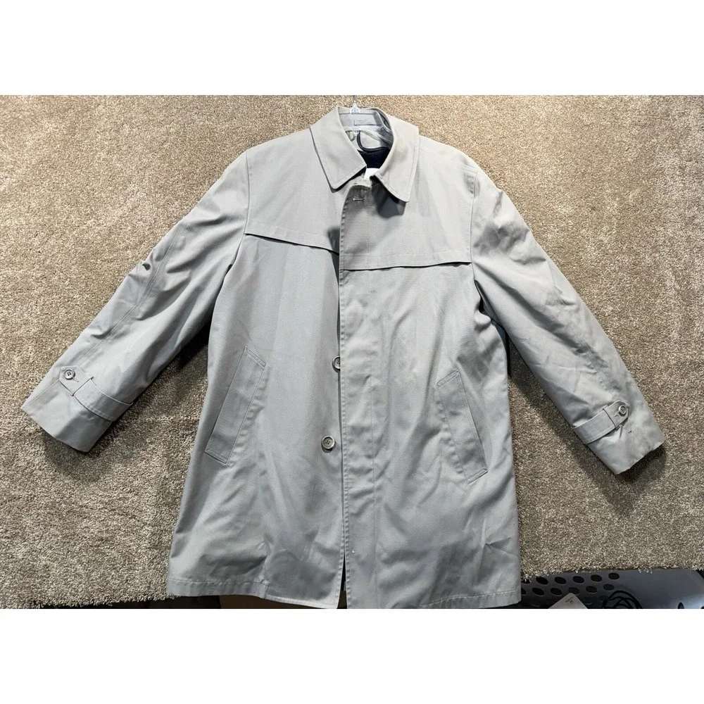Vintage London Fog Trench Coat‎ Mens 42 Reg Khaki Tan Removable Fleece Lining.